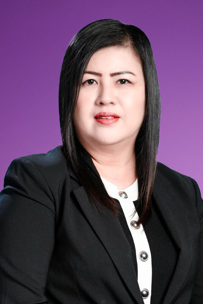 Yvonne, Liow B3